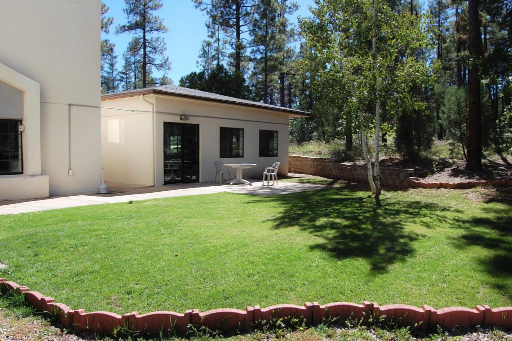 Super 8 By Wyndham Show Low Extérieur photo